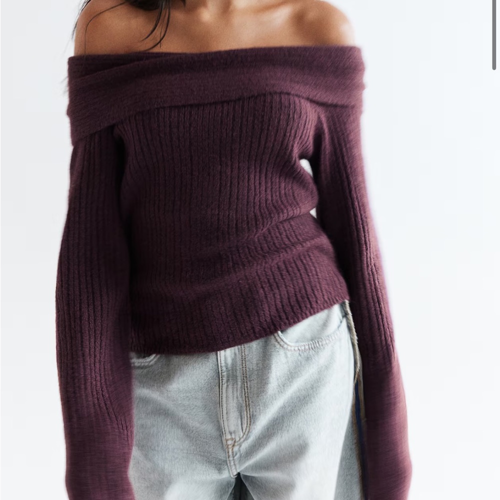 H&M divided burgundy off shoulder sweater